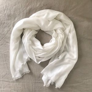 Calvin Klein Pearly White Scarf